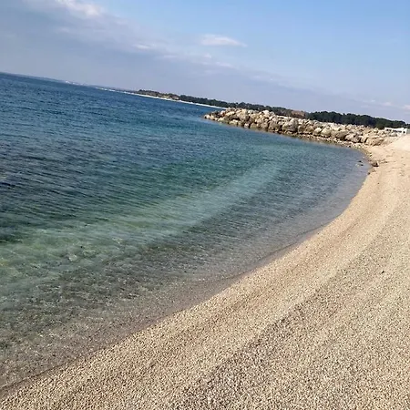 Cozy Varos Apartament